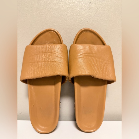 beek Shoes - Beek Pelican Leather Platform Sandal Tan Women’s US 6